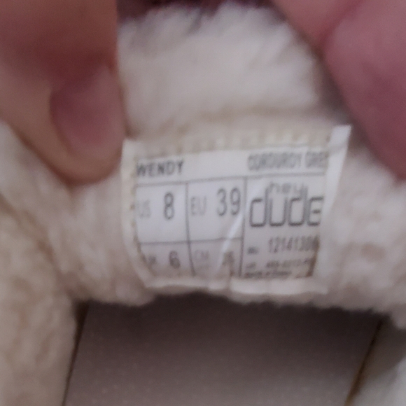 Hey Dude Gray Fuzzy Size 8 - Picture 2 of 3